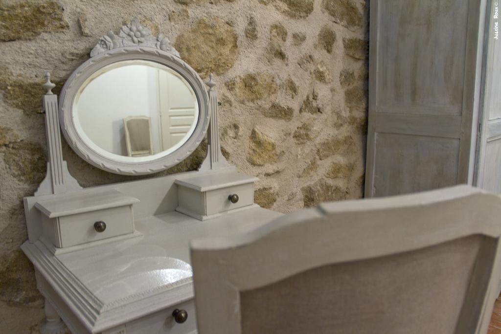 La Rivayne Bed & Breakfast Lourmarin Ruang foto
