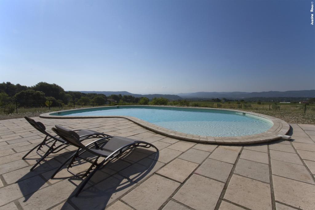 La Rivayne Bed & Breakfast Lourmarin Ruang foto