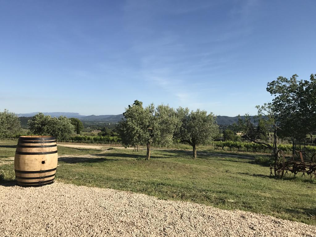 La Rivayne Bed & Breakfast Lourmarin Bagian luar foto